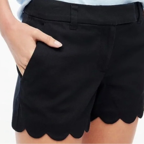 Jcrew Black Scalloped Hem Women Shorts - Picture 1 of 4
